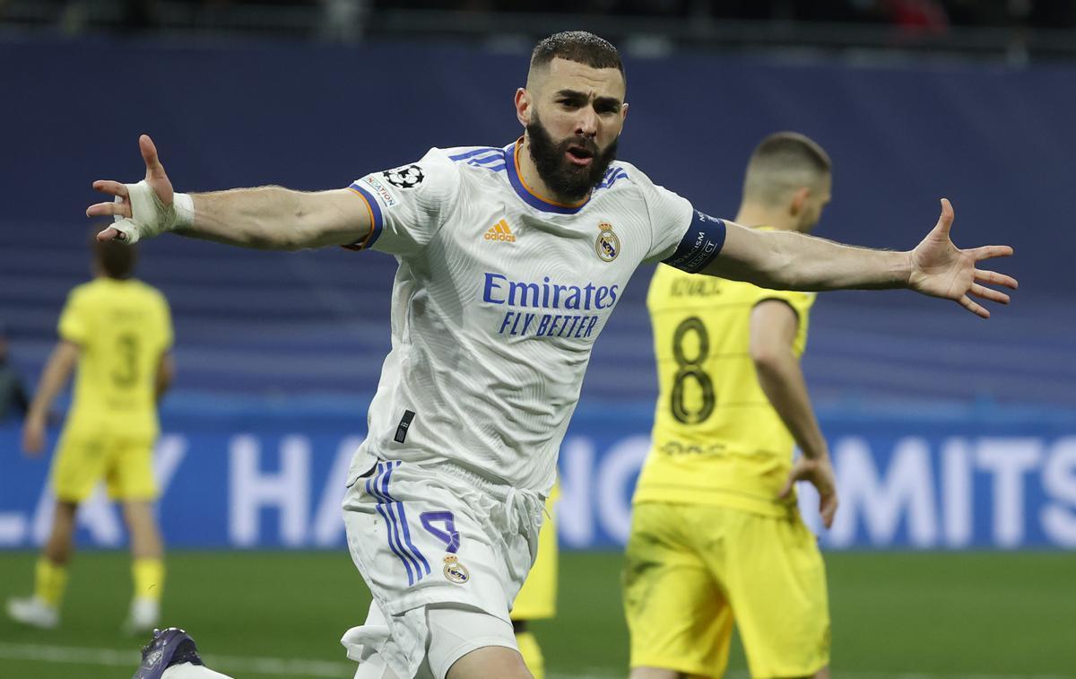 Karim Benzema celebra el gol que le dio el pase a semifinales al Real Madrid ante el Chelsea el año pasado.