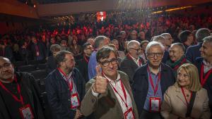 El líder y candidato del PSC, Salvador Illa, en un acto de partido al que acudieron los líderes sindicales en Catalunya