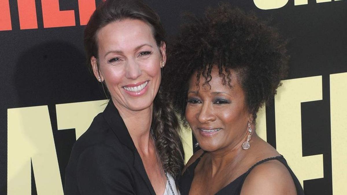 Wanda Sykes y su mujer, Alex.