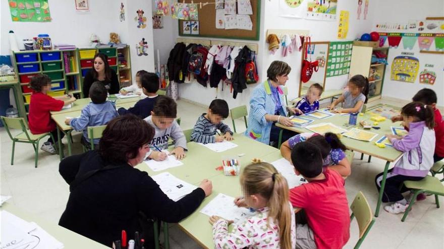 Extremadura logra la tasa de abandono escolar más baja de la serie histórica