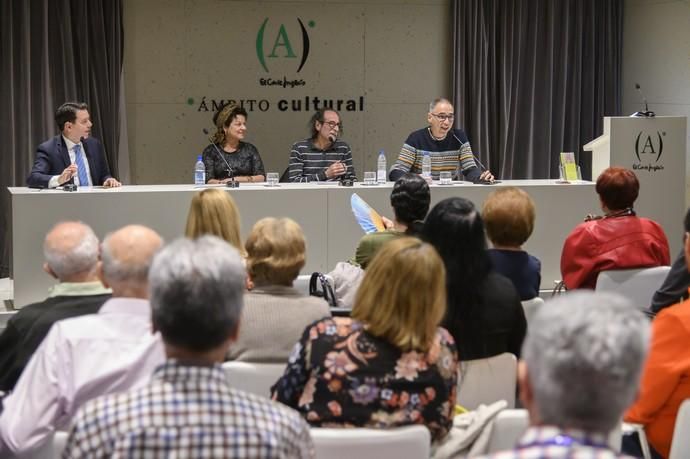 Entrega de diplomas del taller de escritura de Ámbito Cultural.  | 23/04/2019 | Fotógrafo: Tony Hernández