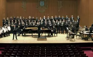 El Orfeón Terra A Nosa abre la siempre espectacular Semana Santa de Cambados