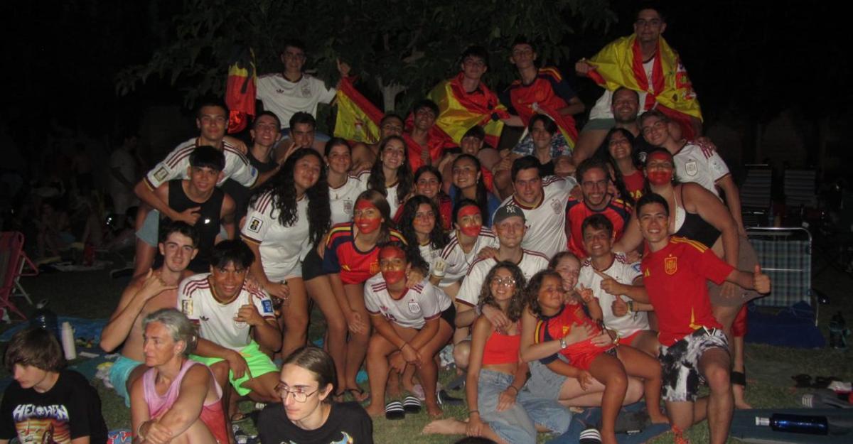 Todo el municipio se reunió para ver la final del Mundial de fútbol.