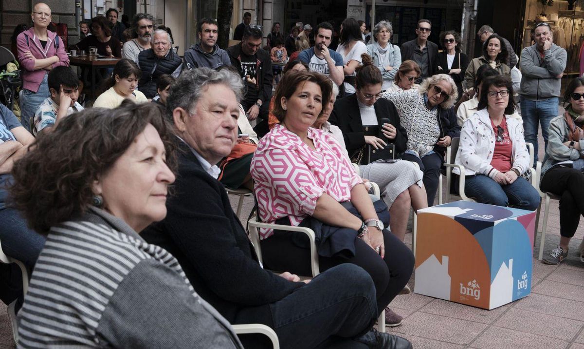 Lores plantea el futuro de la ciudad “desde el punto de vista del feminismo”