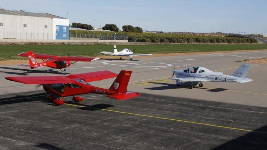 San Javier cierra  sus fiestas con un ‘Día Aeronáutico’