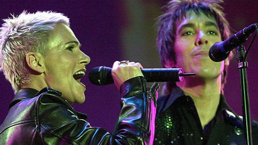 Marie Fredrikson y Per Gessle, Roxette, en un concierto en Barcelona, en 2001