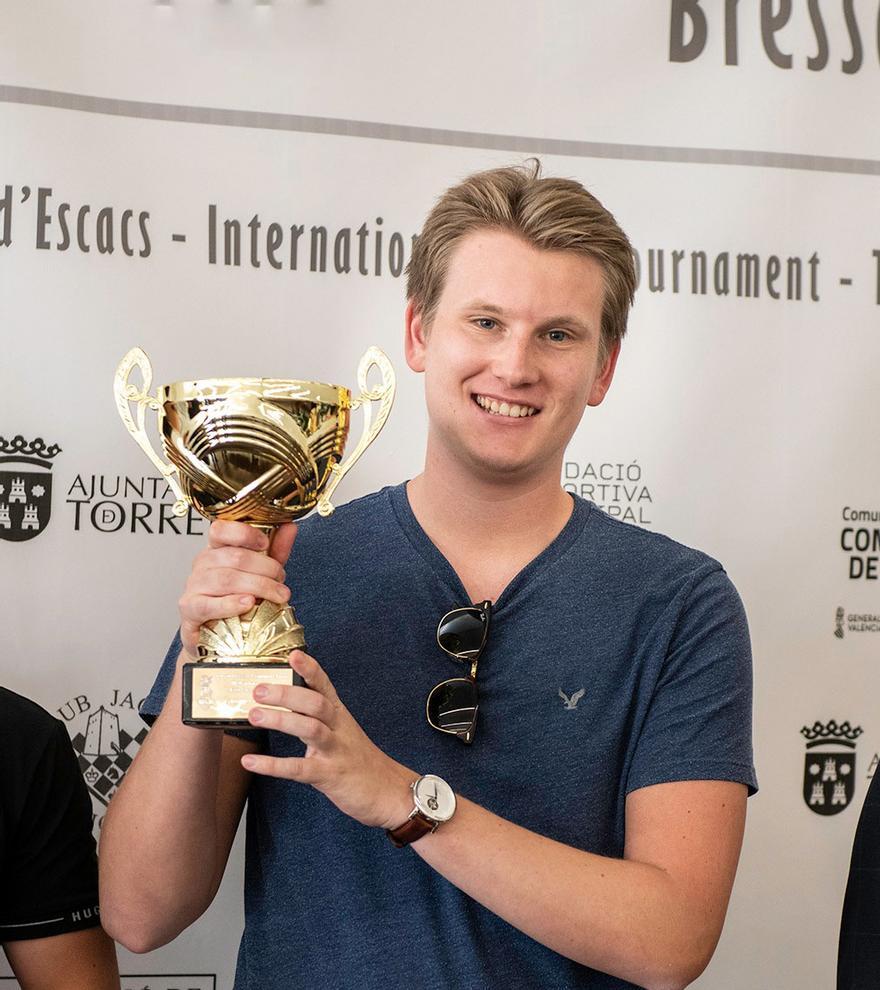 Johan Sebastian Christiansen Conquista El III Torneo Internacional Johan Sebastian Christiansen Conquista El III Torneo Internacional