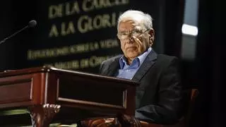 Alfonso Guerra: "Sancho sería mucho mejor gobernante que aquellos que descubren sus competencias a última hora"