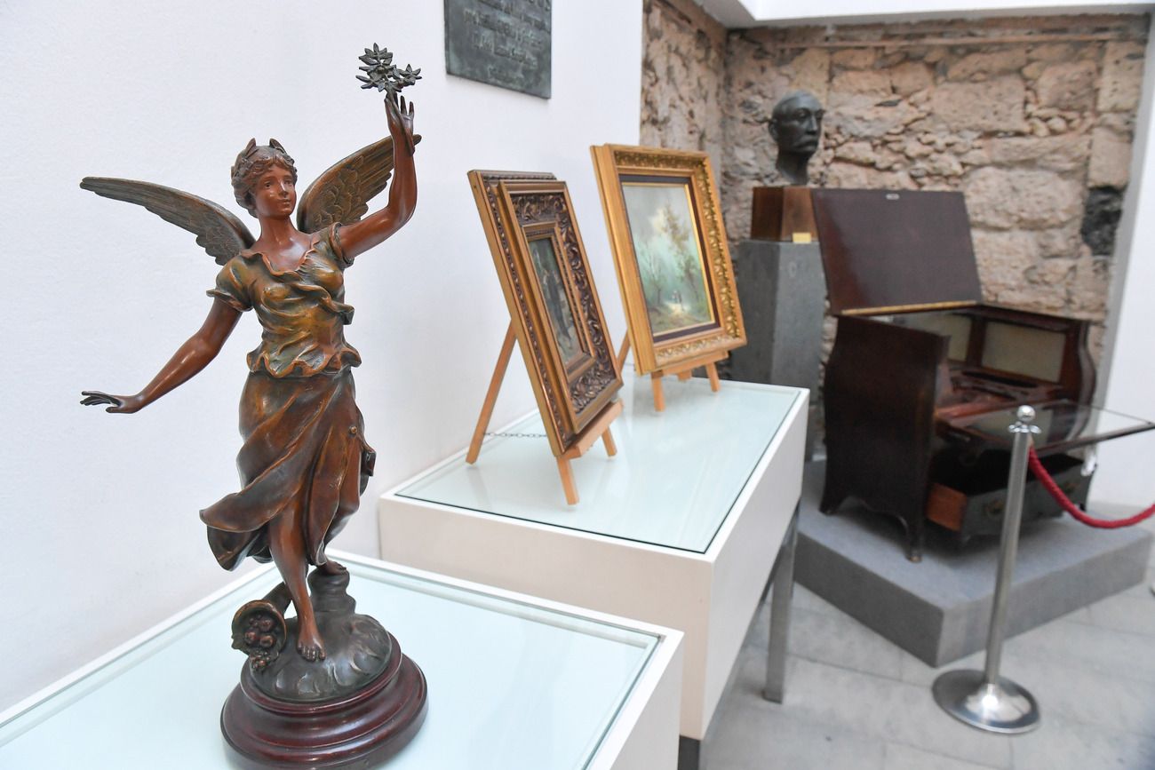 El Cabildo de Gran Canaria compra 74 bienes de Benito Pérez Galdós para mostrarlos en su Casa-Museo