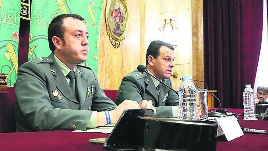 Un momento de la rueda de prensa de ayer en Almería.  // E. Press