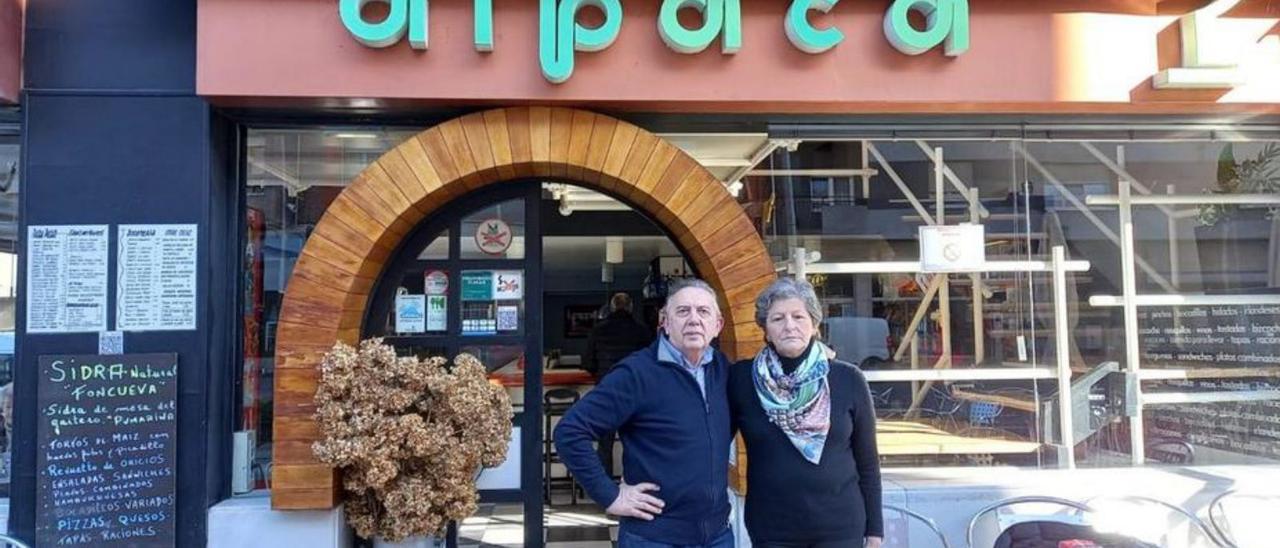 La cafetería Alpaca de Infiesto cierra por jubilación tras cuatro décadas de actividad La