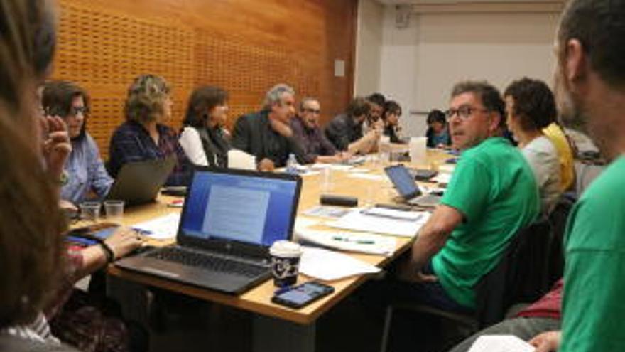 La reunió de la mesa sectorial d&#039;Educació, aquest matí.