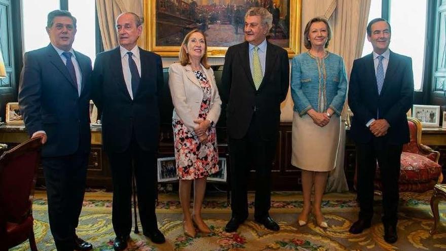 Federico Trillo, Landelino Lavilla, Ana Pastor, Jesús Posada, Luisa Fernanda Rudi y José Bono. // E.P.