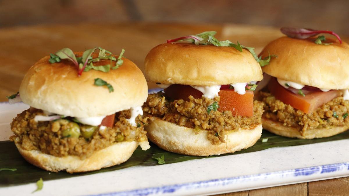 Keema pav de cordero de Segovia.