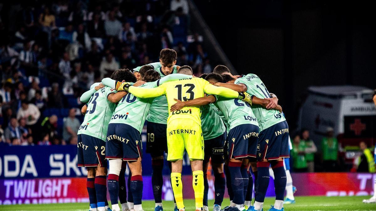 El equipo granota, haciendo piña.