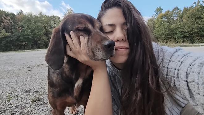 Guacimara y Pedro, la pareja que recorre Europa a bordo de su autocaravana: "Soy asocial, no me gusta la gente alrededor, no me gusta el ruido"