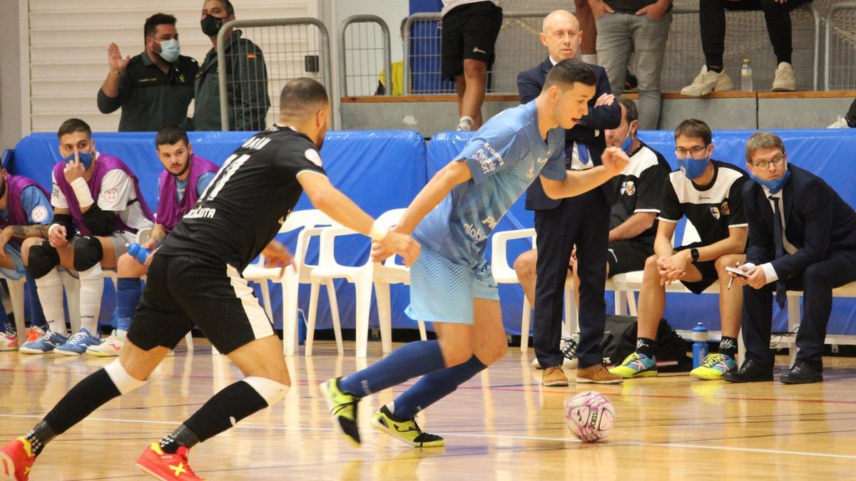 Peñíscola FS y Bisontes Castellón completan el podio de la Segunda División de fútbol sala por detras de Noia Portus Apostoli.