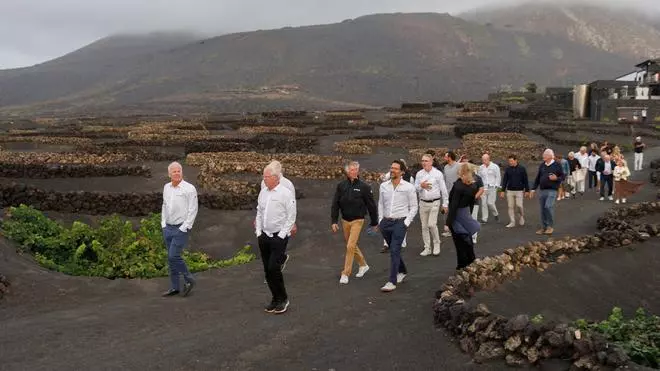 Regatistas y armadores de Marina Rubicón 52 SUPER SERIES Sailing Week disfrutan de Lanzarote