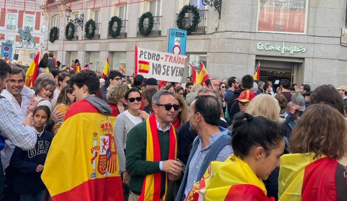 Las manifestaciones contra la amnistía congregan a miles de personas en toda España