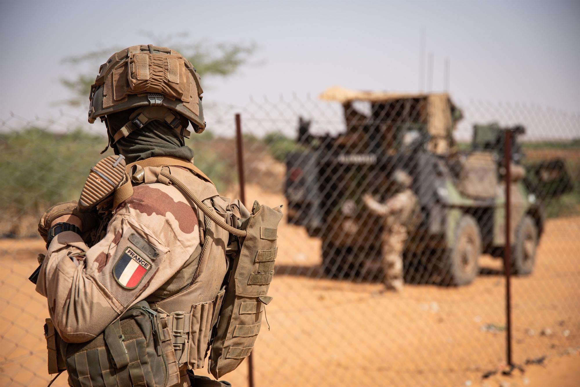 Francia anuncia la salida este lunes del último soldado de su misión en Malí.