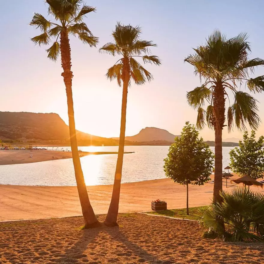 Extremadura tiene la primera playa de agua dulce de España