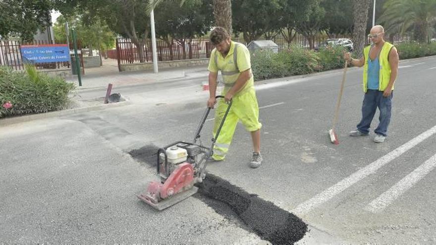 La presión de los usuarios obliga a poner  un paso de cebra en la Ciudad Deportiva