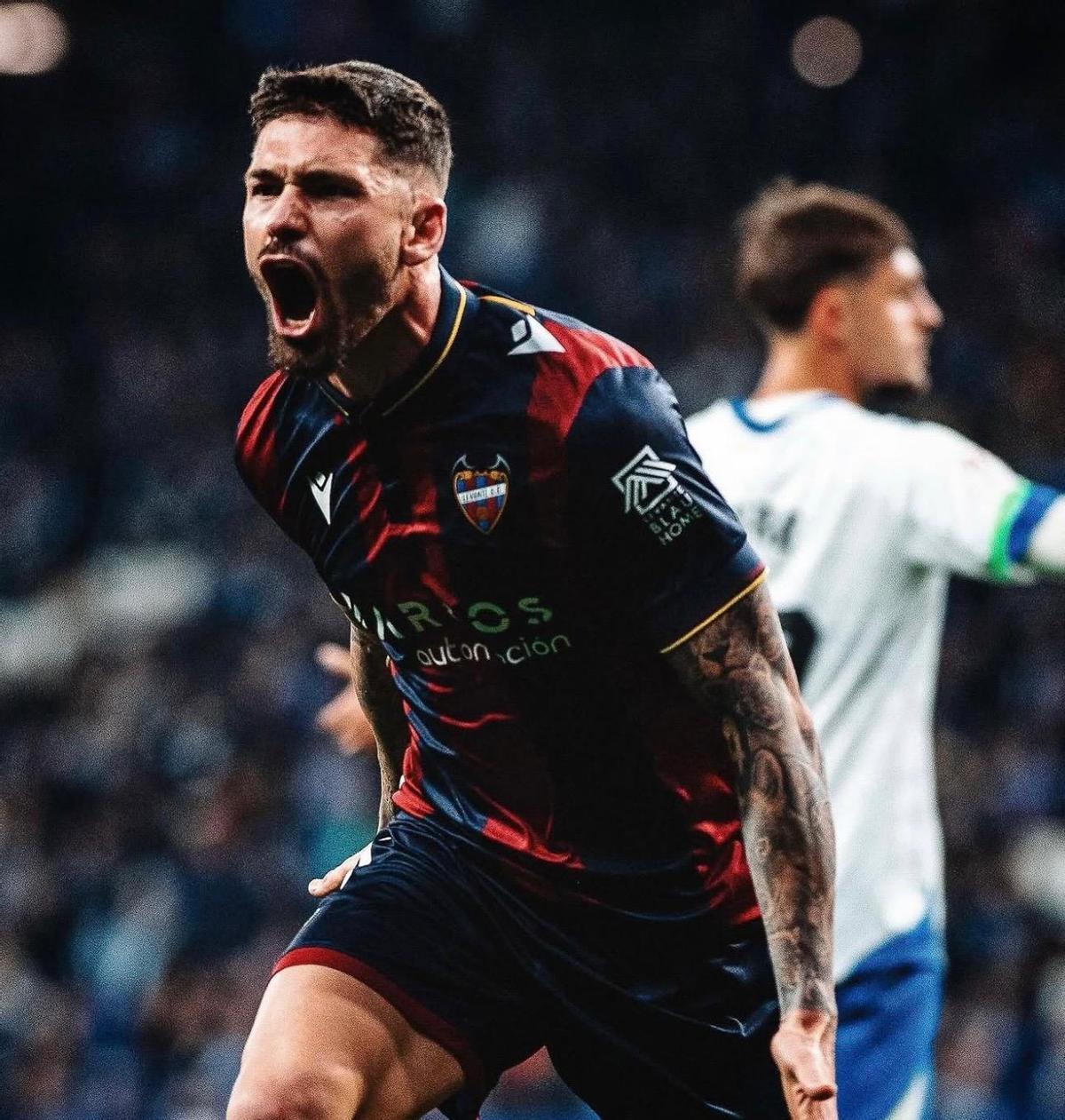 Dela se estrenó como goleador en el campo del Espanyol.