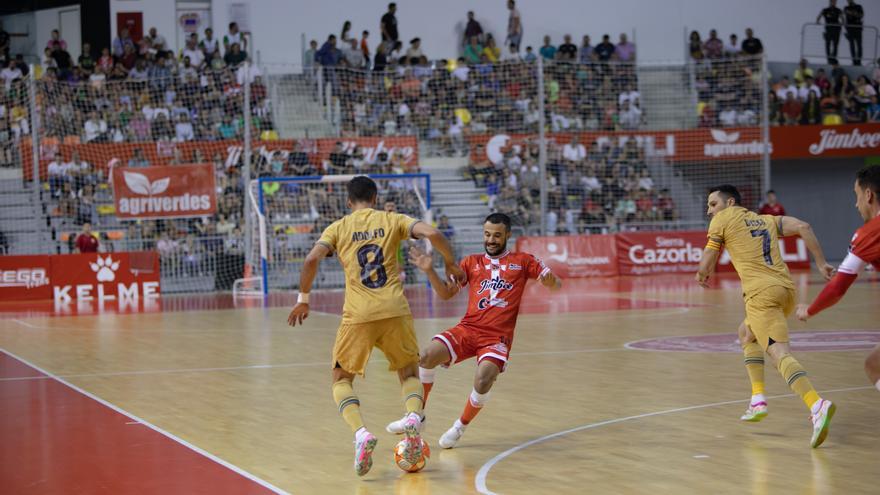 El Jimbee Cartagena derroca al campeón en un gran partido de fútbol sala