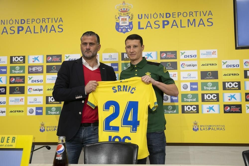 Presentación de Slavoljub Srnic como nuego jugador de la UD Las Palmas