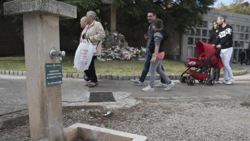 El cementiri de Manresa queda sec