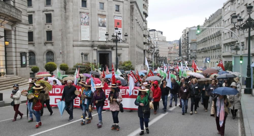 Miles de manifestantes piden una sanidad pública de calidad // Alba Villar