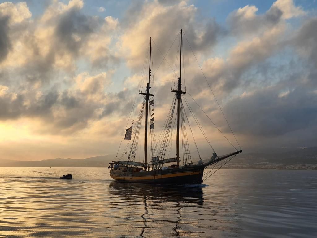 De un bote de remos a una goleta que tiene 120 años de historia