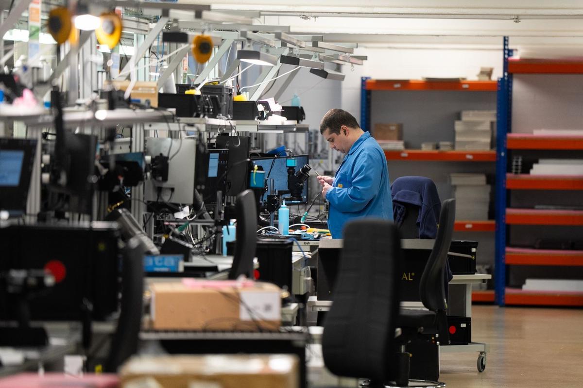 Las pymes aportan innovación al estar cerca de los clientes y ser ágiles en su respuesta con soluciones creativas, según la Cámara de Comercio de España.