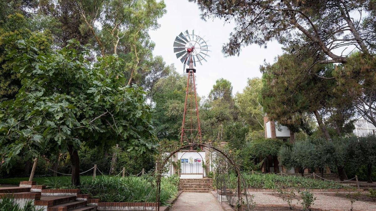 Restaurados los dos molinos históricos traídos desde EEUU que dan nombre a la Quinta de los Molinos