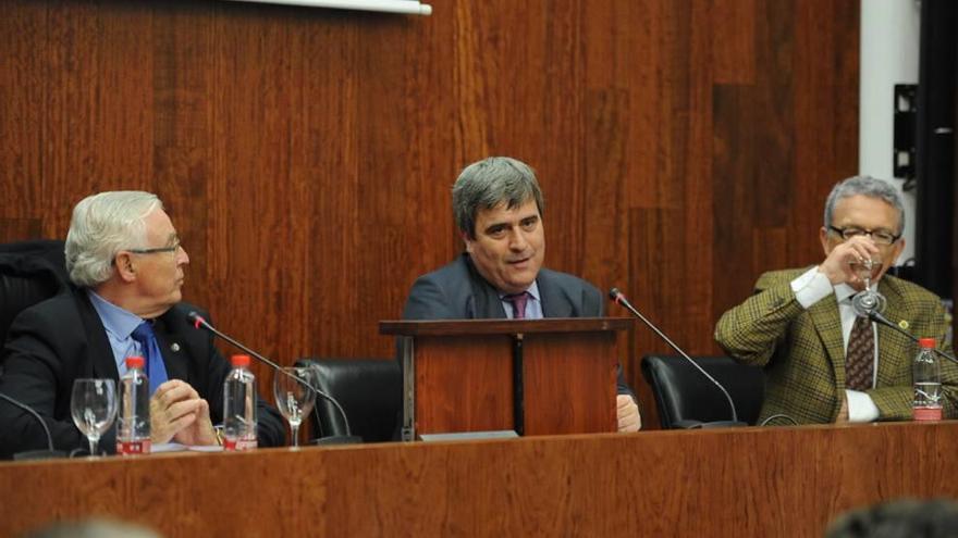 Miguel Cardenal inaugura  el Foro Derecho y Deporte