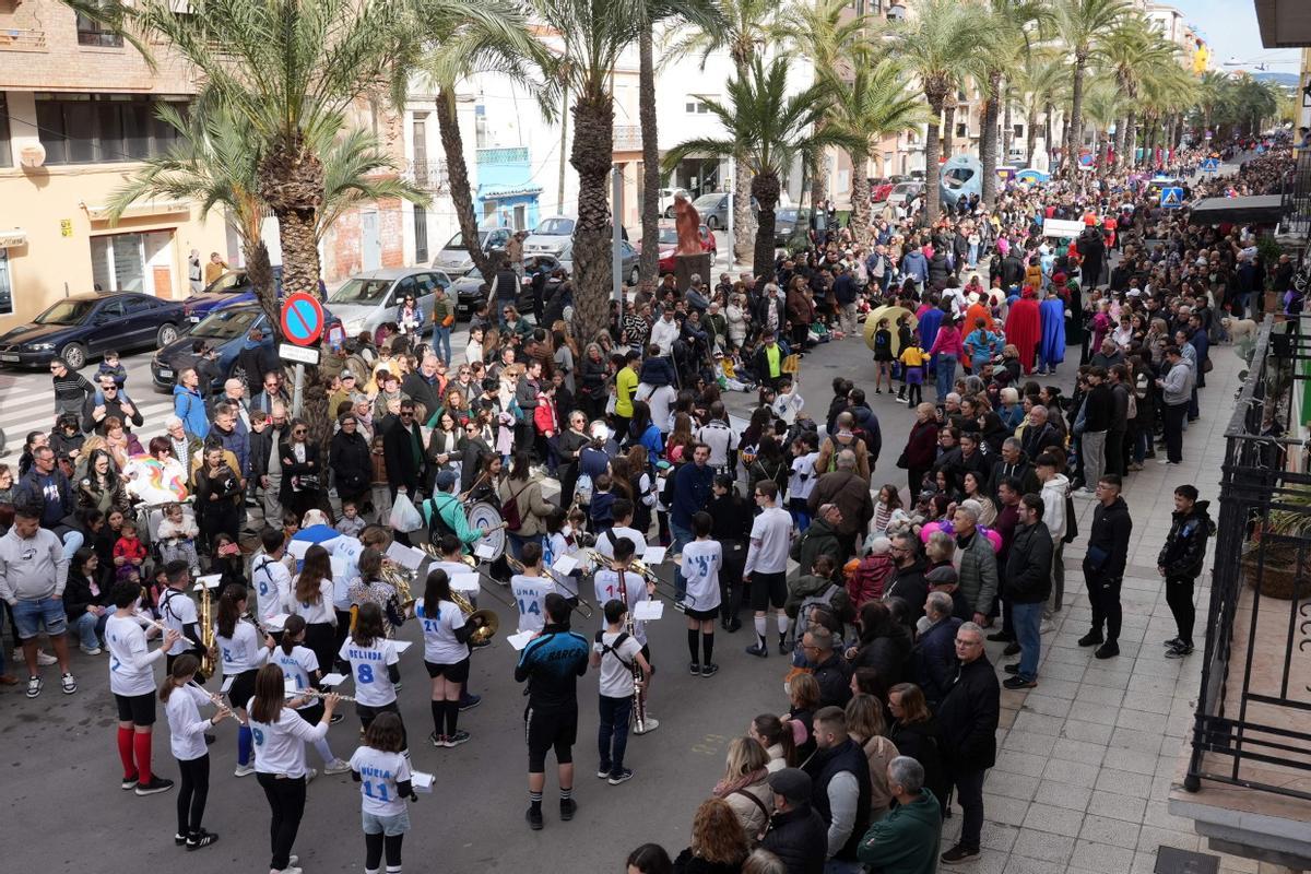 Desfile de Carnaval en el Grau de Castelló