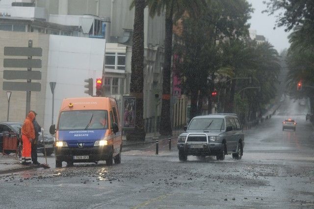 Domingo de lluvias en Gran Canaria por el paso de la tormenta 'Hermine'