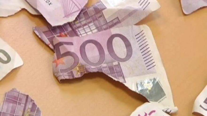 Encuentran cerca de 20.000 euros en billetes de 500 rotos en Motril