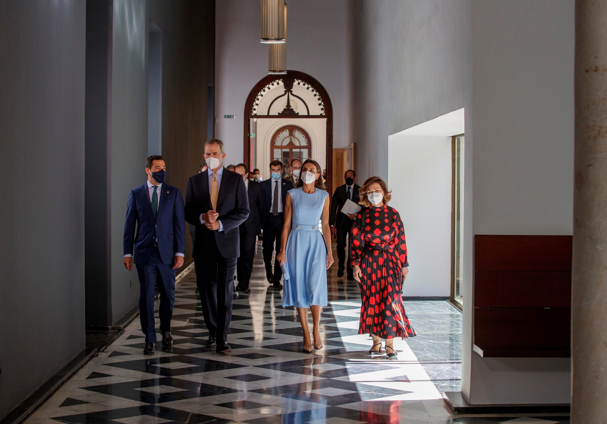 El Rey Felipe VI recibe en Sevilla la Medalla de Honor de Andalucía