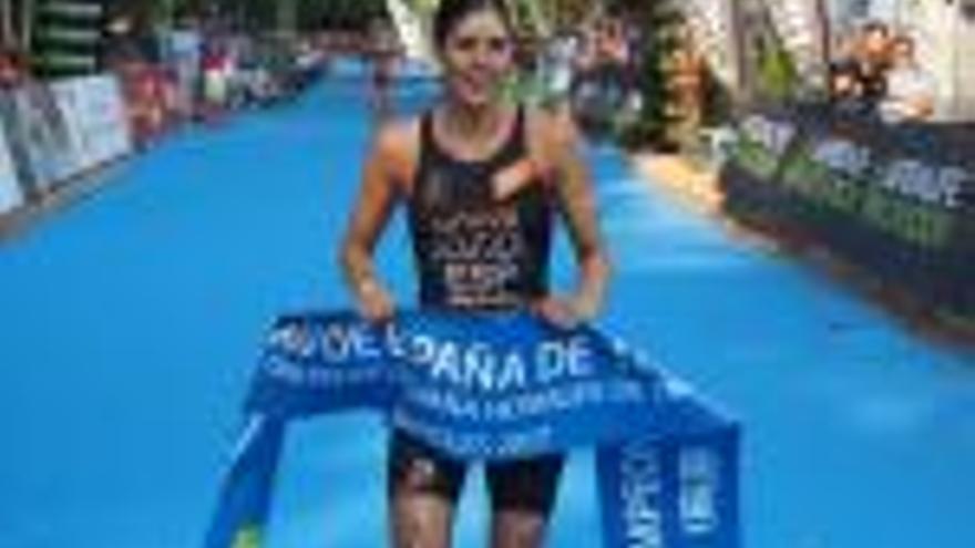 La banyolina Carol Routier s&#039;endú a casa el campionat d&#039;Espanya de triatló