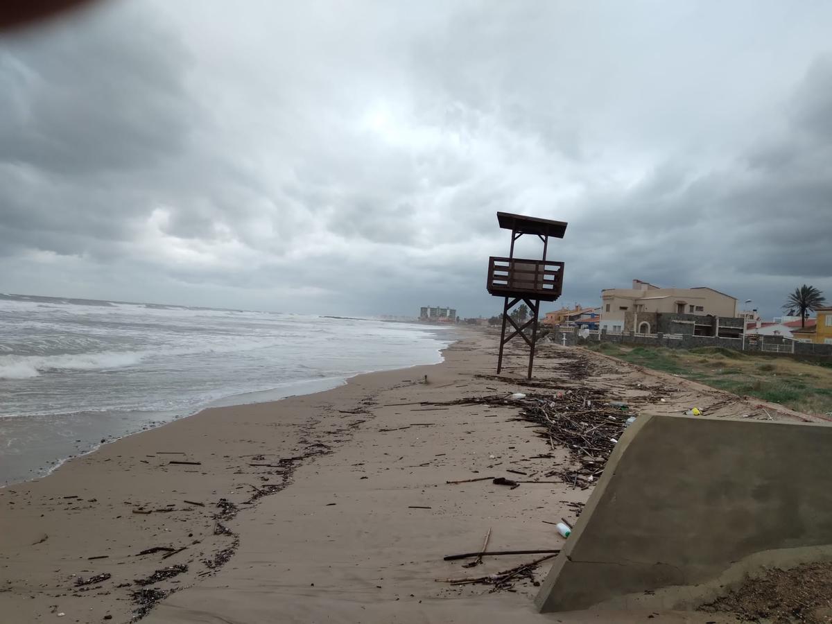 Las playas del Marenyet y El Brosquil, en Cullera, nuevamente amenazadas.