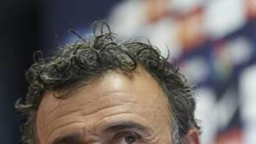 Luis Enrique, durante una rueda de prensa con el Barcelona.