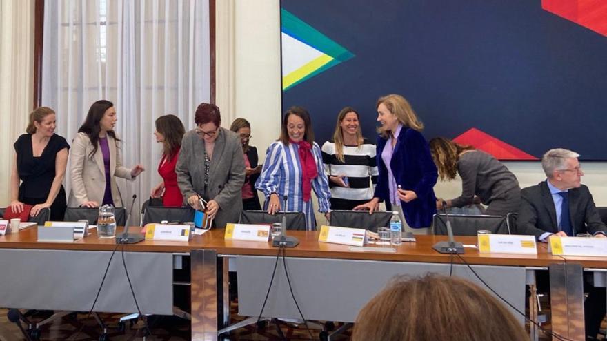 El reparto de menores migrantes sigue adelante con el rechazo frontal del Gobierno de Aragón