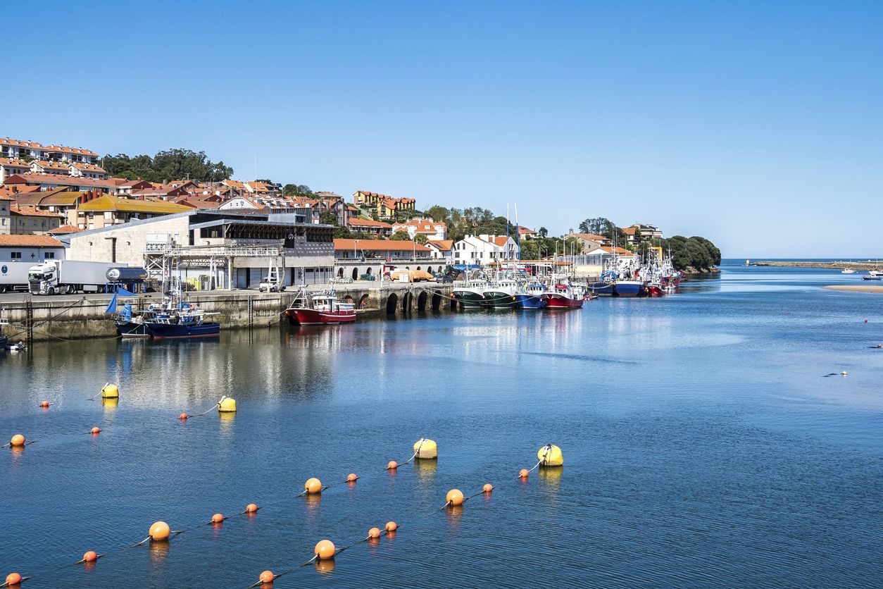 Puerto de San Vicente de la Barquera