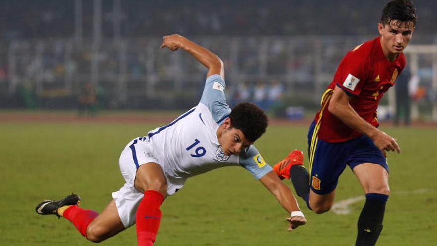 Hugo Guillamón, con la selección española.