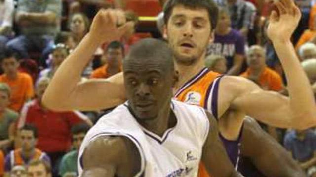 Kone, ayer.