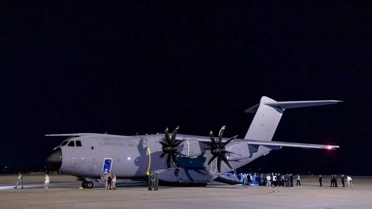 Defensa prepara un avión militar para la evacuación de los españoles atrapados por la guerra de Irán