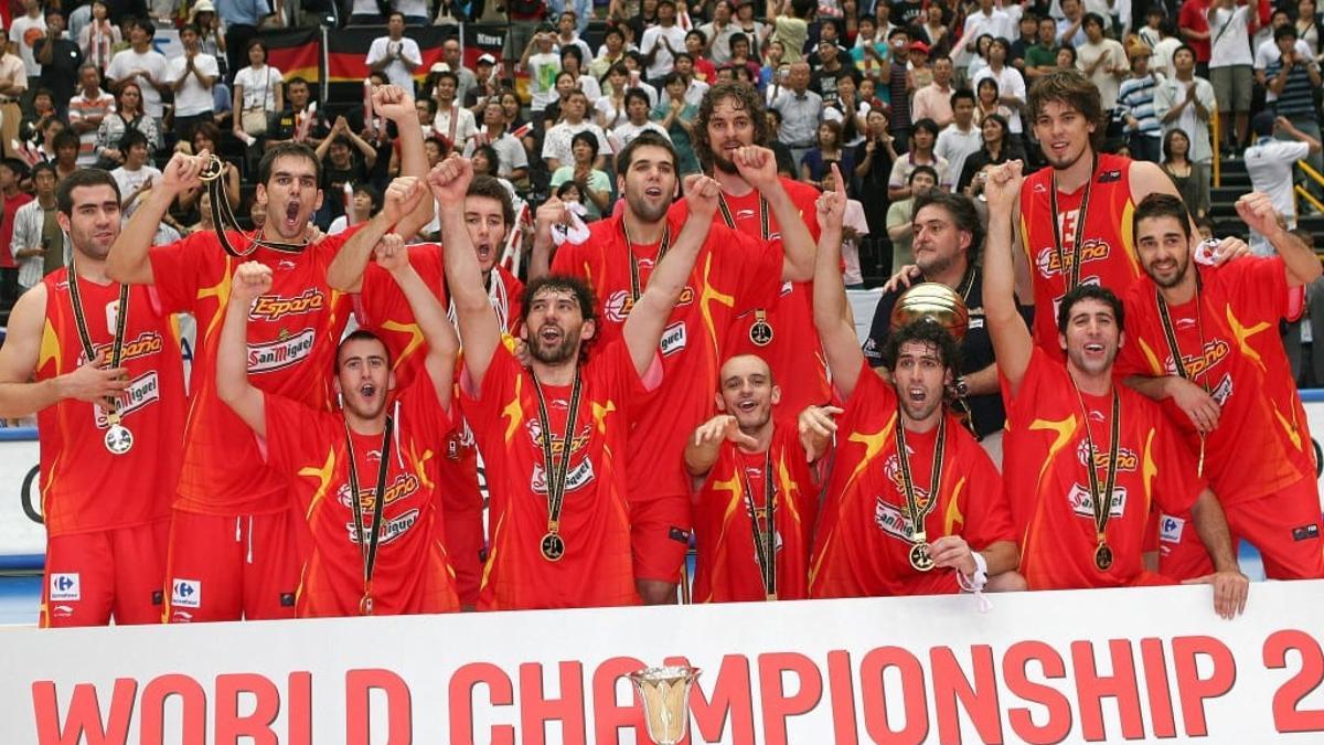 La selección española celebra el oro en Saitama, algo histórico para el basket español