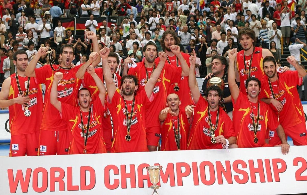 La selección española celebra el oro en Saitama, algo histórico para el basket español