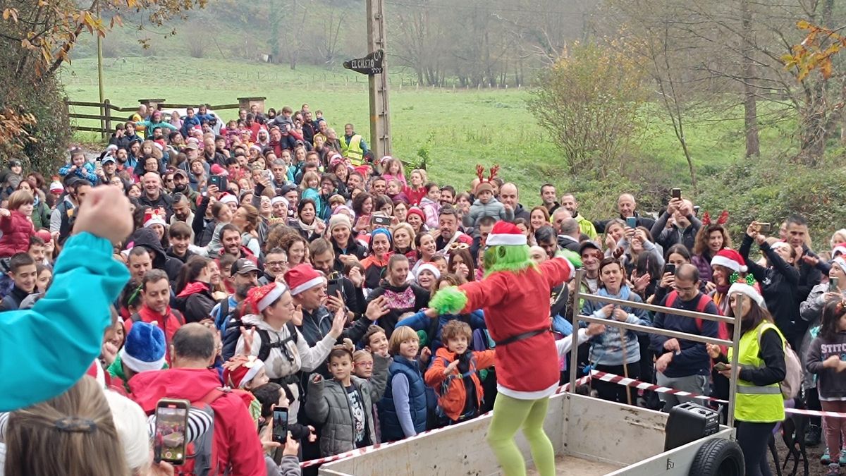 En imágenes: así fue el recorrido del multitudinario III Belén de Cumbres de Siero